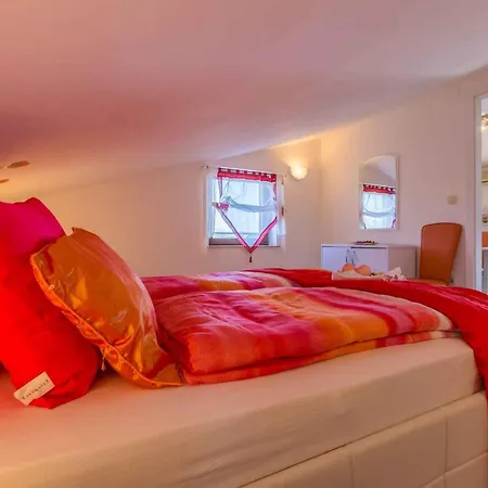 Appartement In 39081 Crikvenica