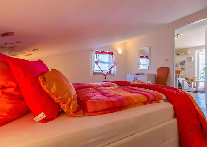 Apartman In 39081 Crikvenica